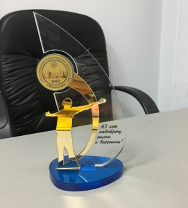 Статуэтки, сувениры