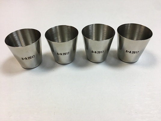 Гравировка на радиусных изделиях