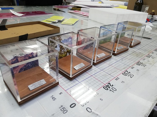 Короб из оргстекла