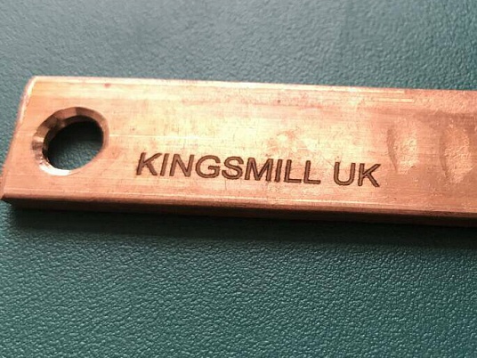 Гравировка оптоволоконным лазерным маркером