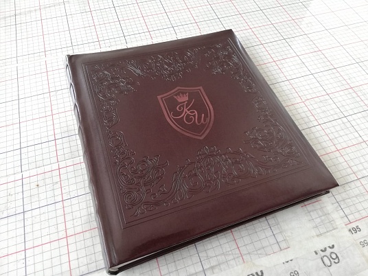 Гравировка на коже