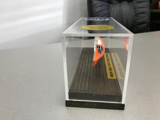 Изготовление моделей лодок, кораблей.